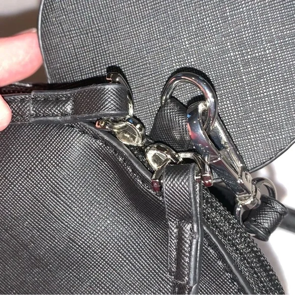 NWOT Disney Mickey Mouse Crossbody Purse Small - Picture 8 of 10